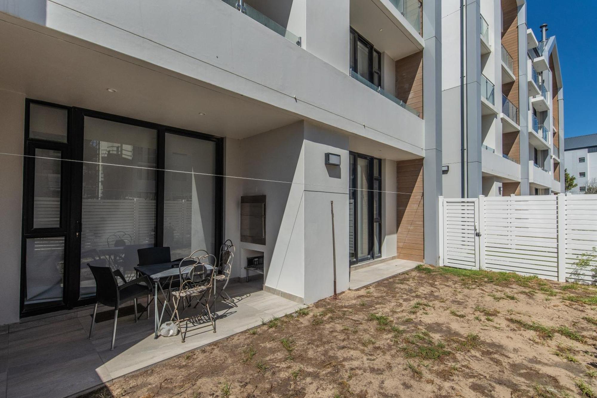 Cozy Modern Apartment At Bellamare Port Elizabeth Dış mekan fotoğraf