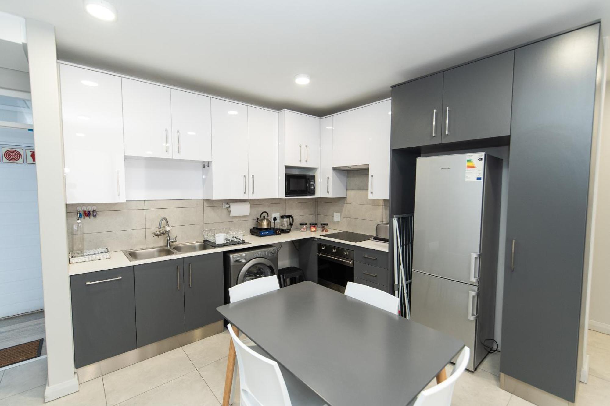 Cozy Modern Apartment At Bellamare Port Elizabeth Dış mekan fotoğraf