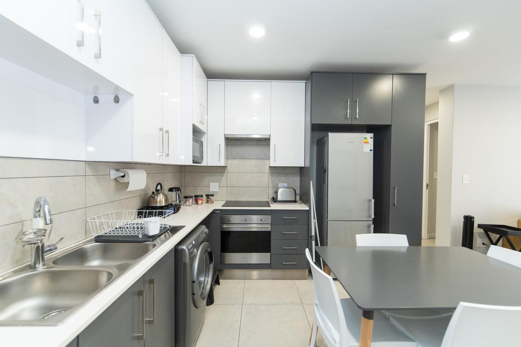Cozy Modern Apartment At Bellamare Port Elizabeth Dış mekan fotoğraf