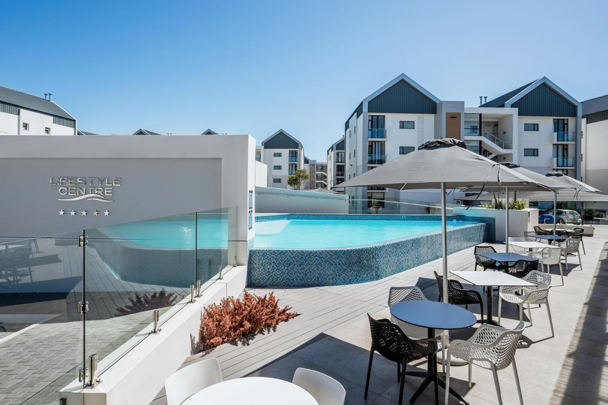 Cozy Modern Apartment At Bellamare Port Elizabeth Dış mekan fotoğraf